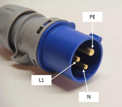 cee_blau_stecker.JPG