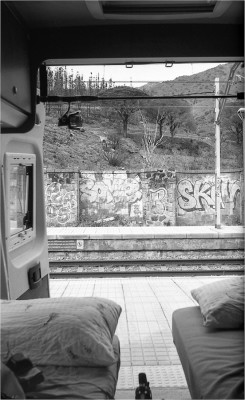 002.JPG